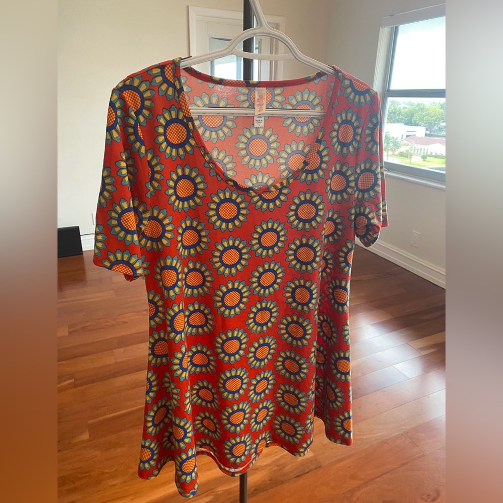 Lula Roe SMALL Dress